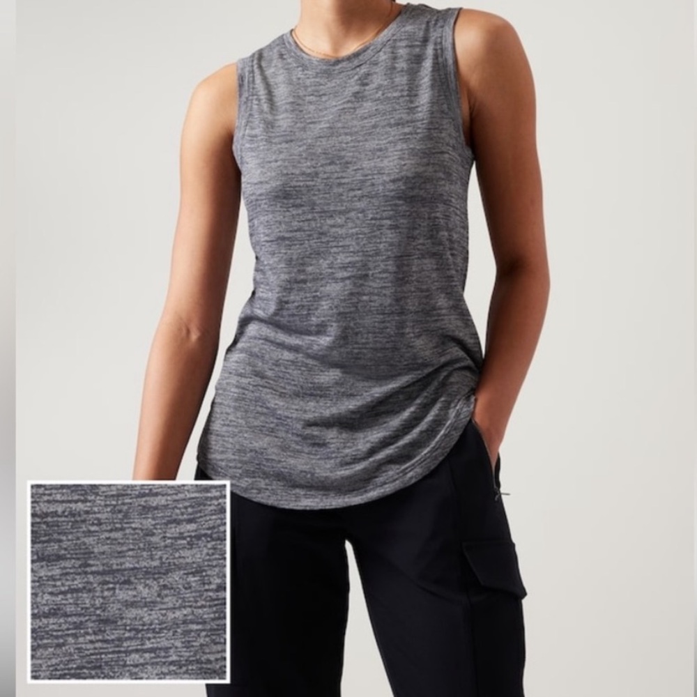 Athleta Breezy Tank, Sleeveless, Heathered “Flint”
Gray - Womens XS